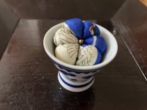 針山／ピンクッション（青）